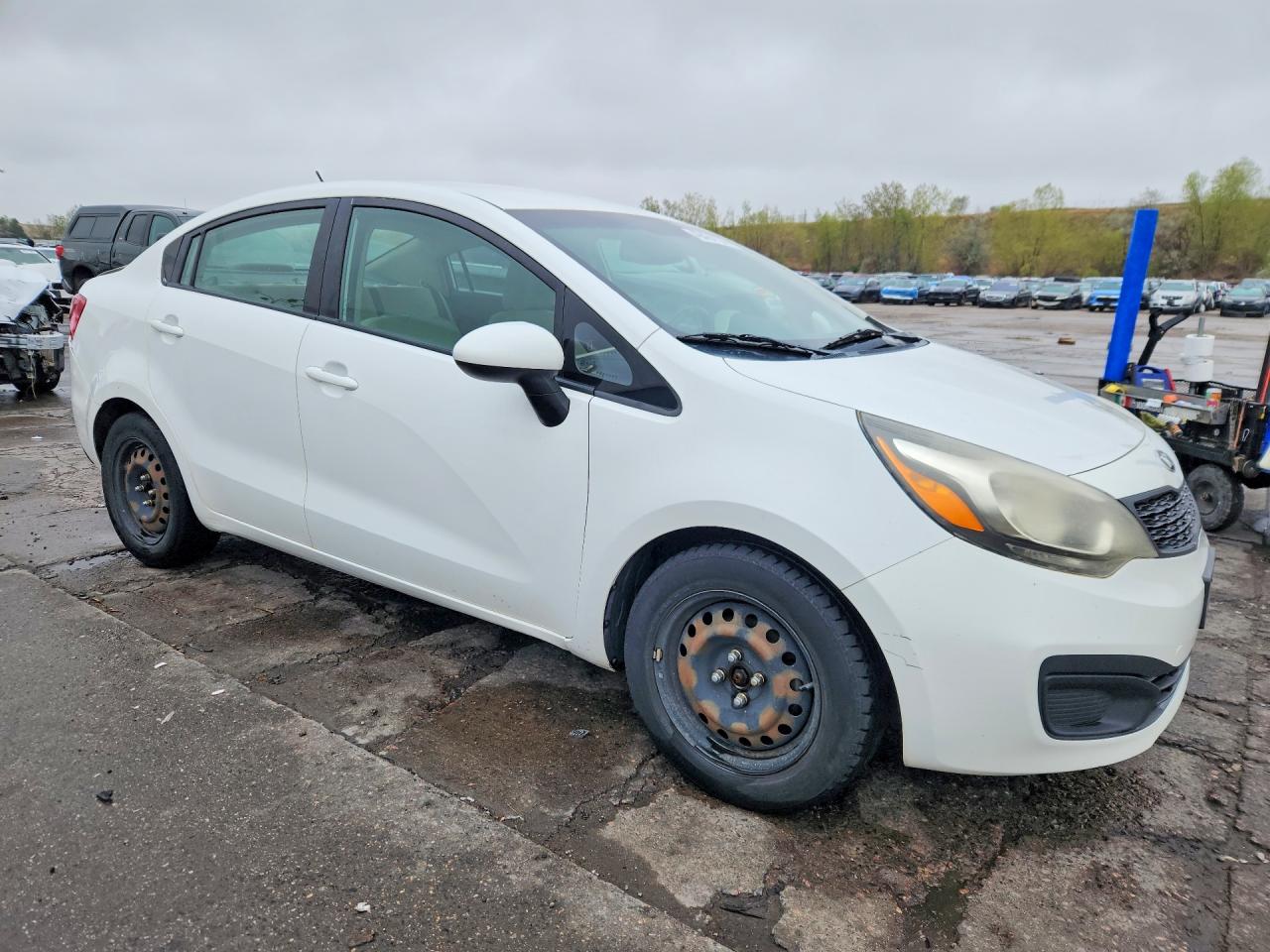 2013 KIA RIO LX photo 4