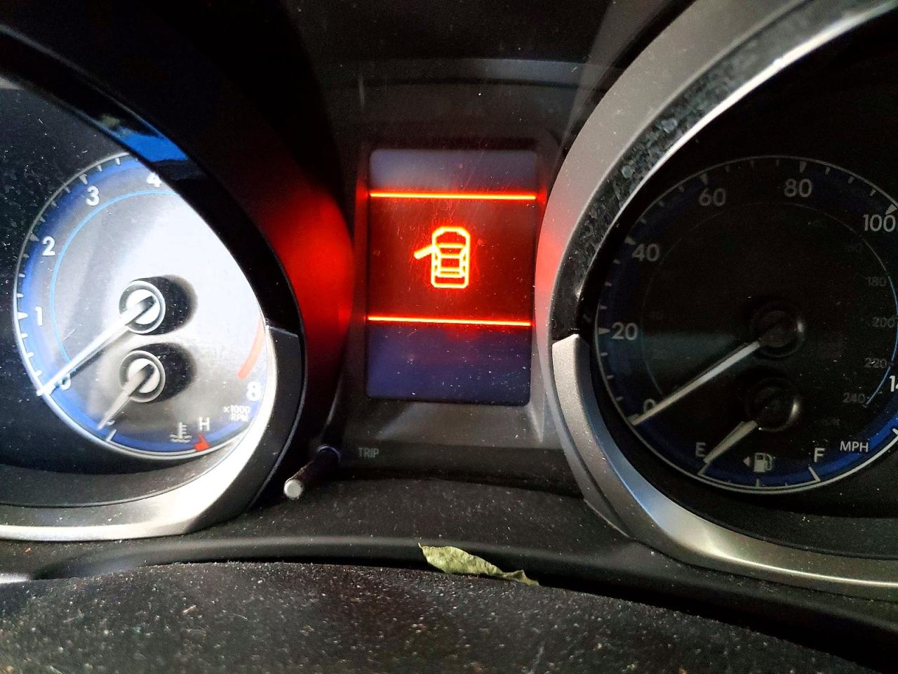 2014 TOYOTA COROLLA S PLUS photo 17