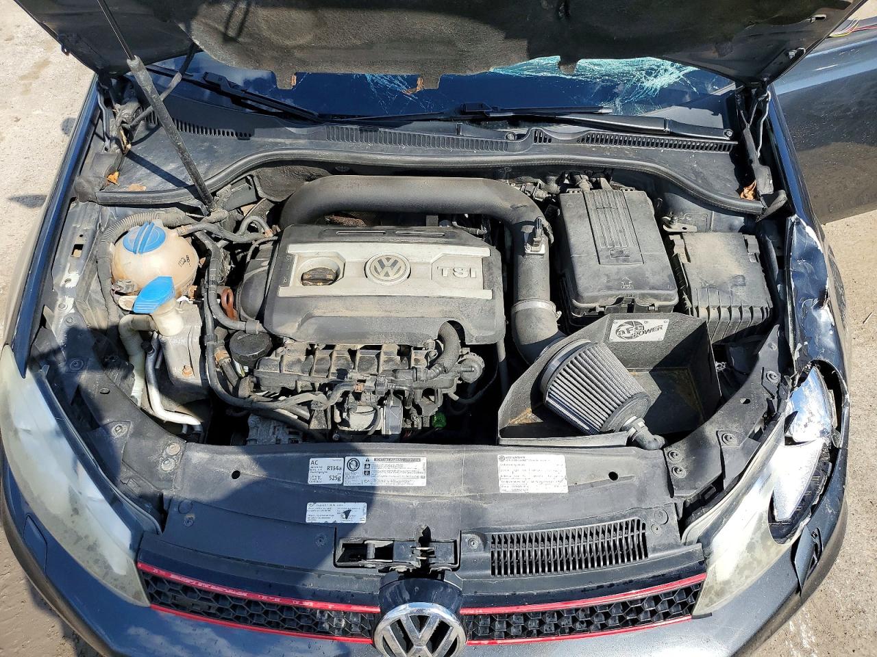 2012 VOLKSWAGEN GTI photo 21