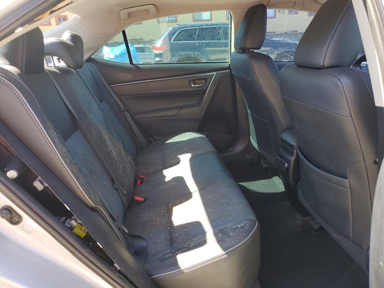 2014 TOYOTA COROLLA S photo 28