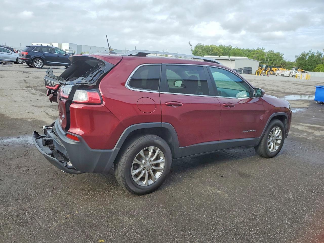 2019 JEEP CHEROKEE LATITUDE photo 7