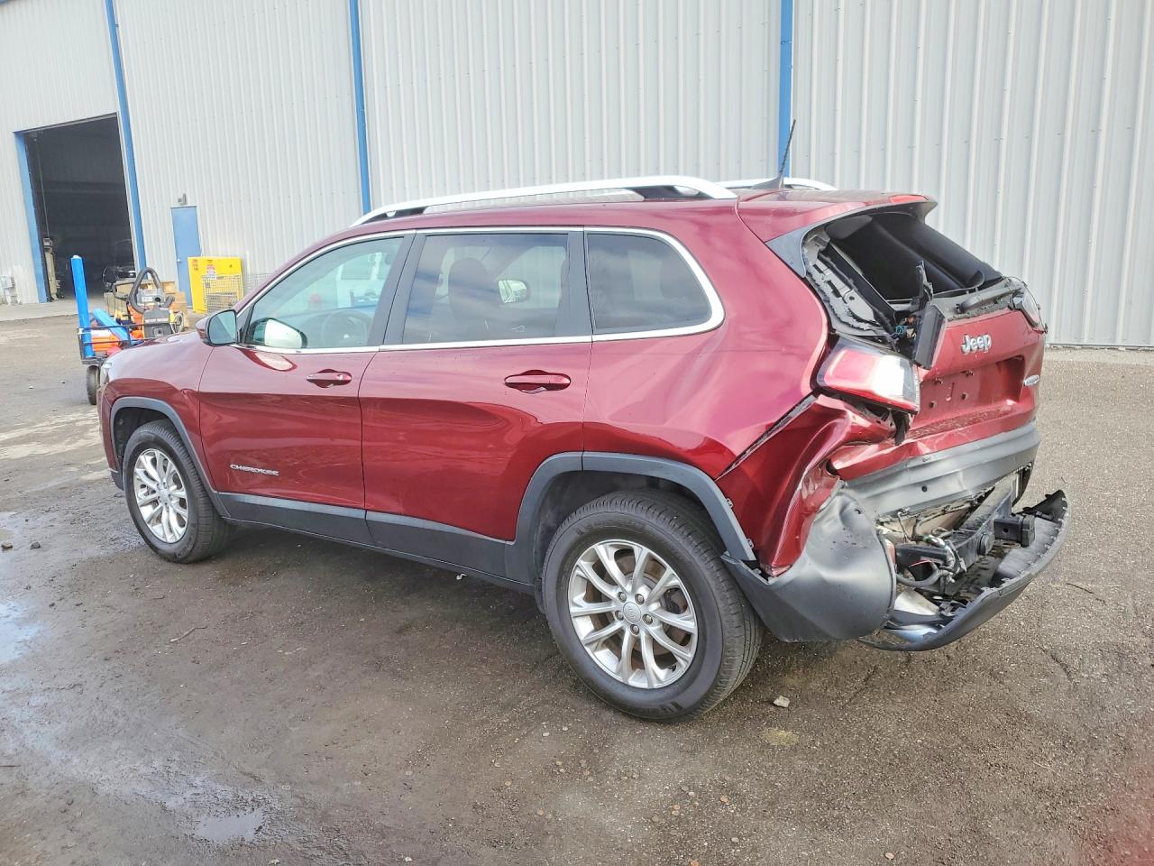 2019 JEEP CHEROKEE LATITUDE photo 4
