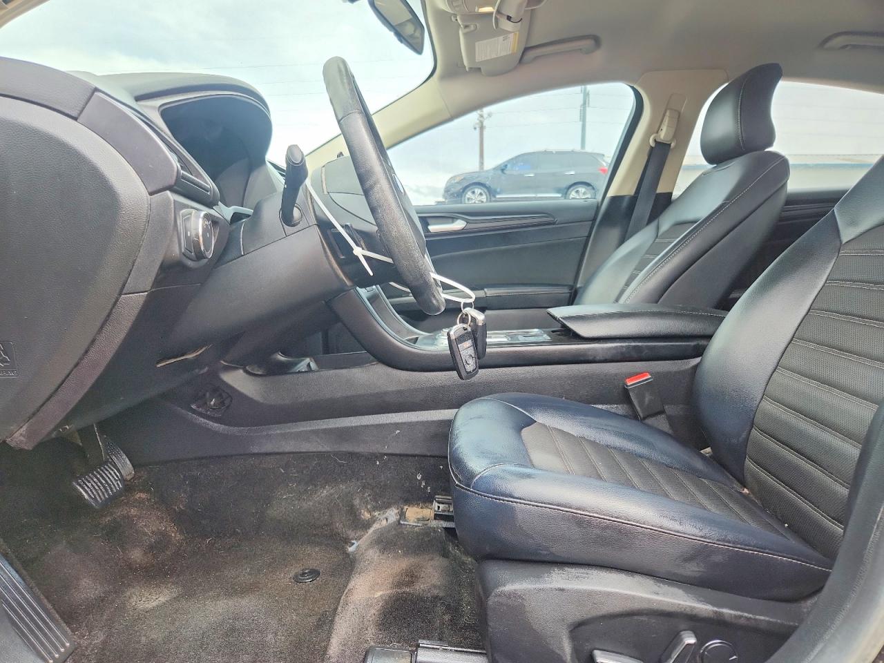 2018 FORD FUSION SE photo 19