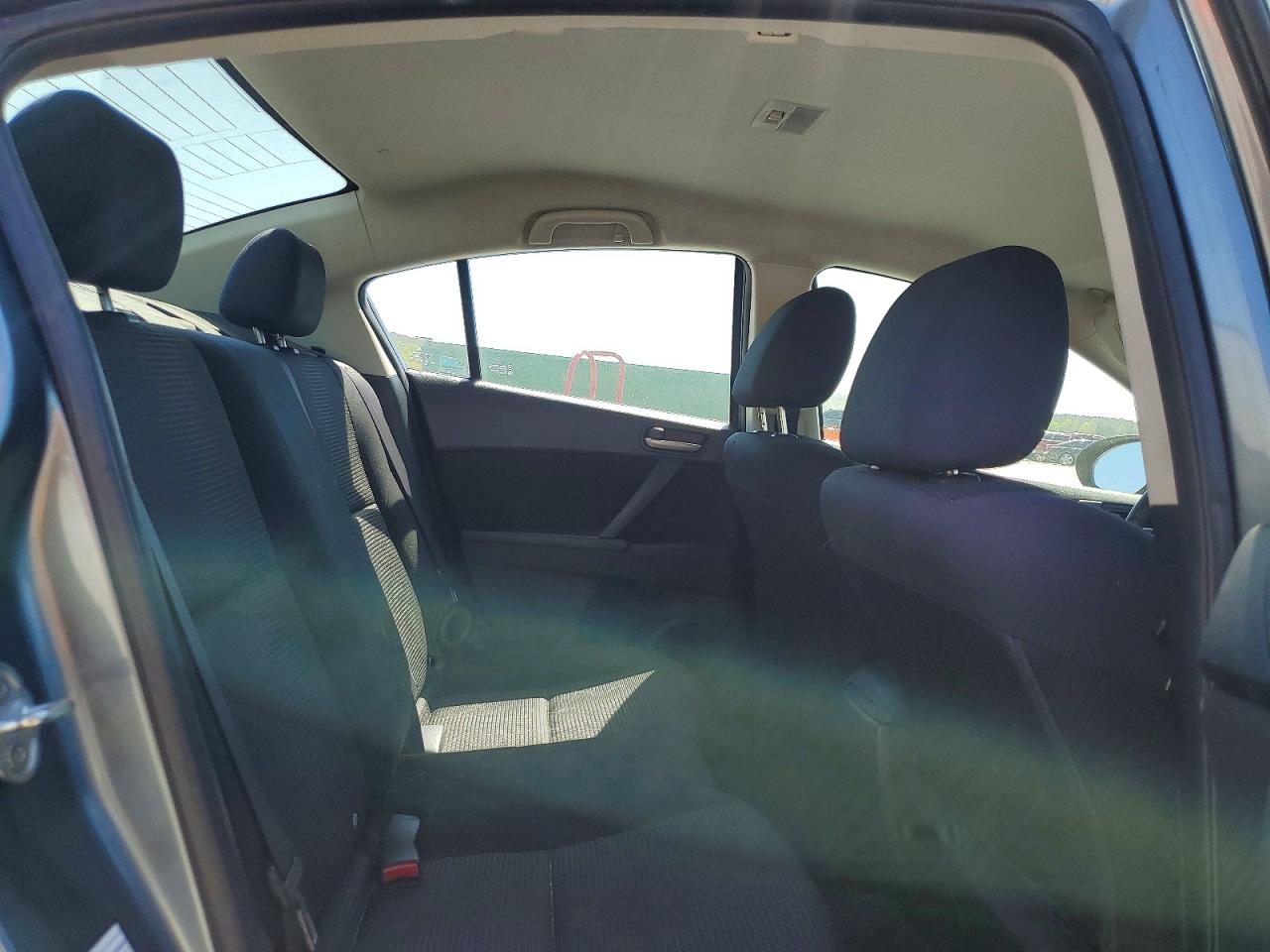 2013 MAZDA 3 I photo 19