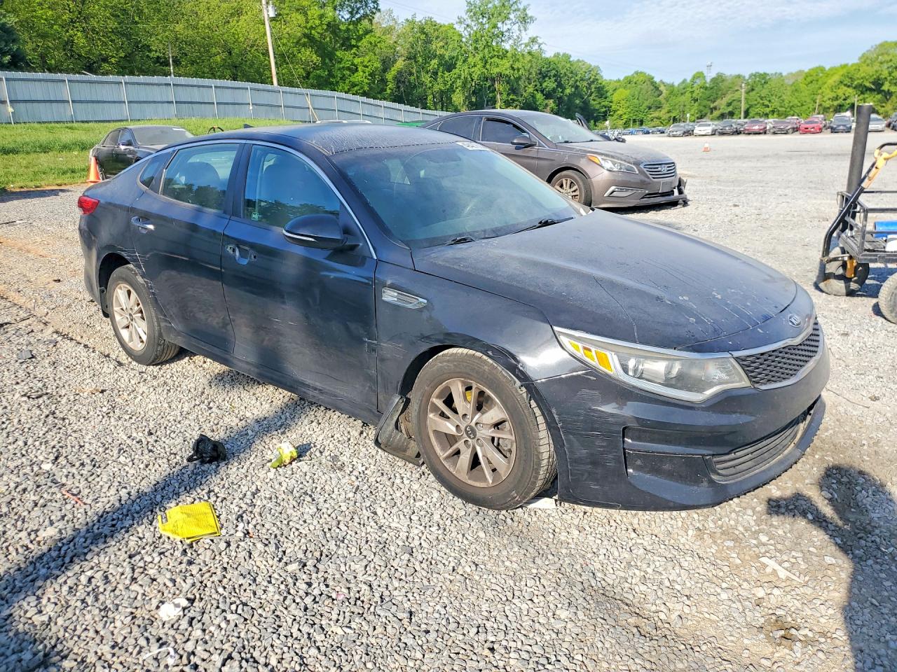 2017 KIA OPTIMA LX photo 7