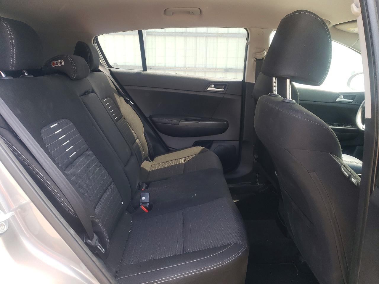 2018 KIA SPORTAGE LX photo 31