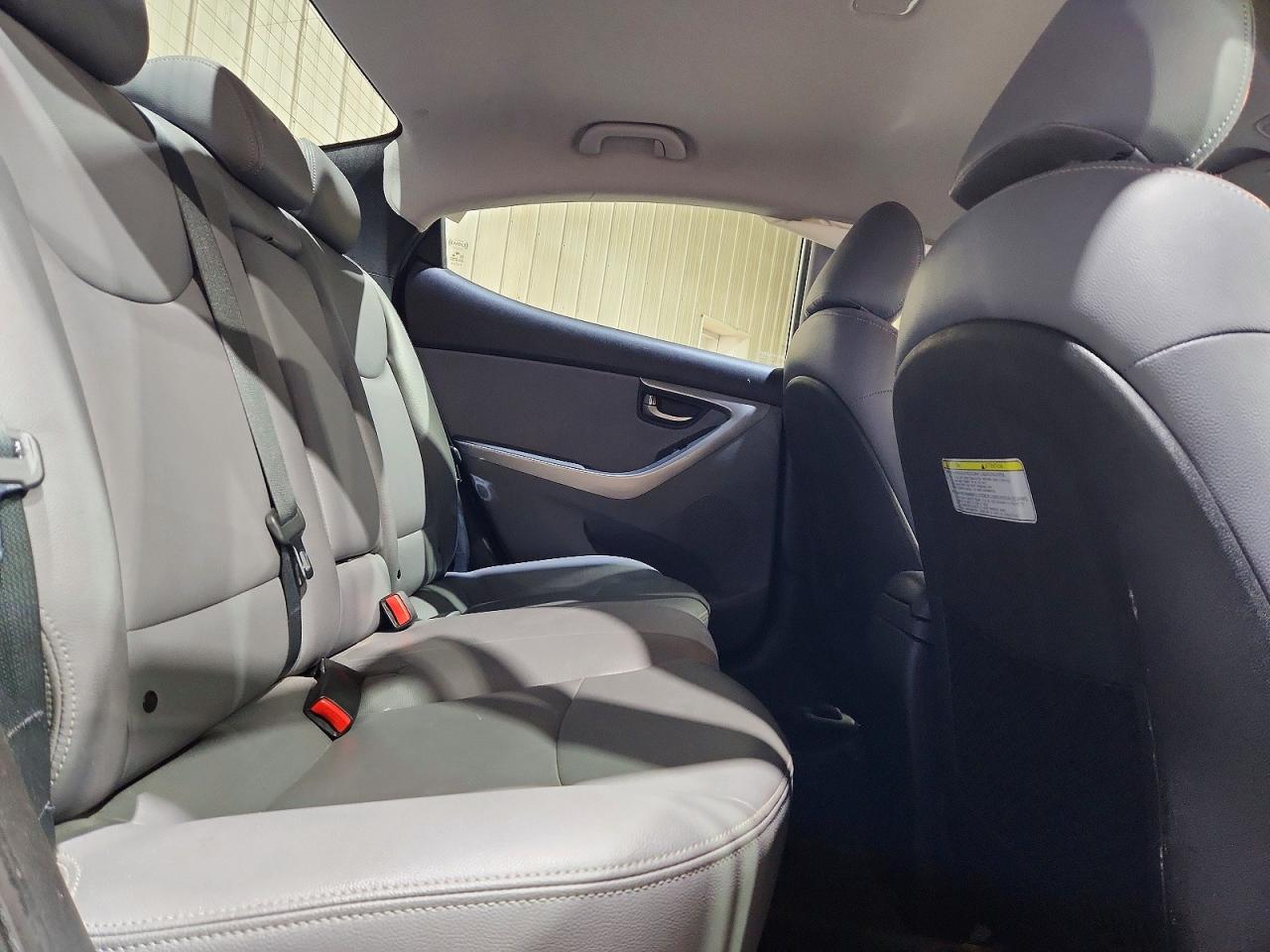 2013 HYUNDAI ELANTRA GLS photo 19