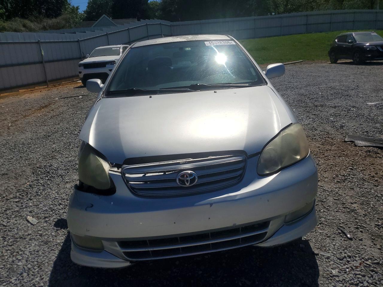 2004 TOYOTA COROLLA photo 9