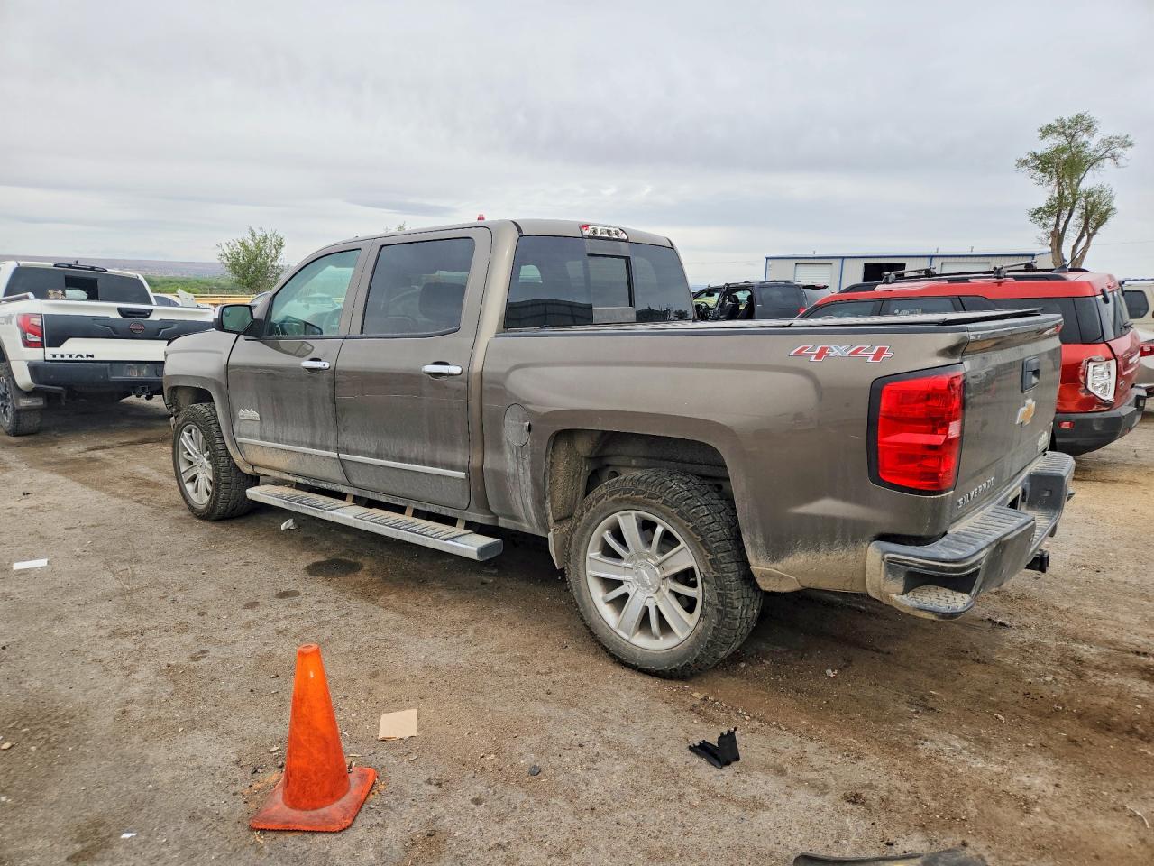 2014 CHEVROLET SILVERADO K1500 HIGH COUNTRY photo 4