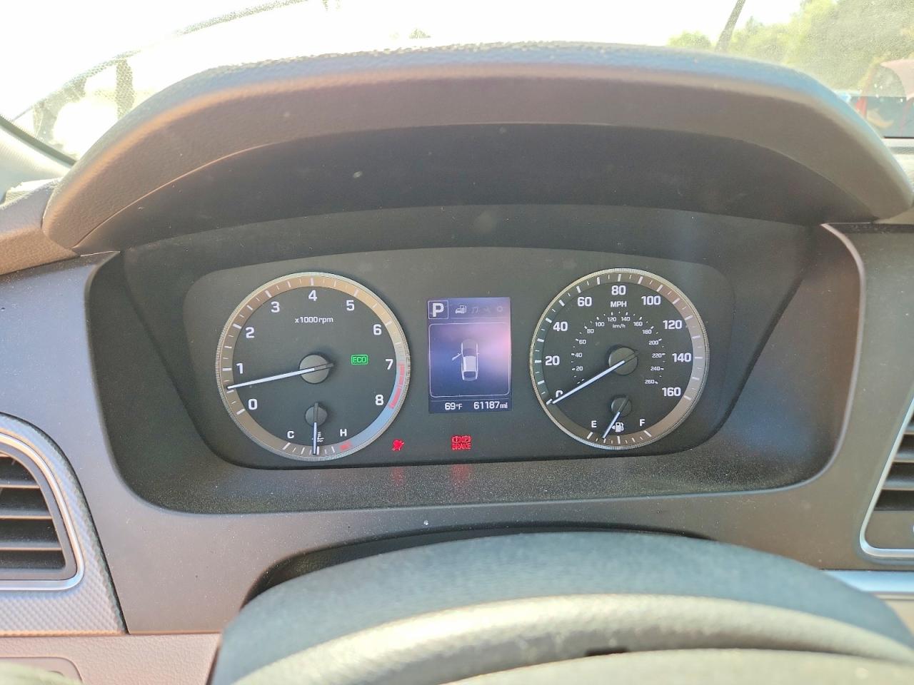 2017 HYUNDAI SONATA SE photo 17