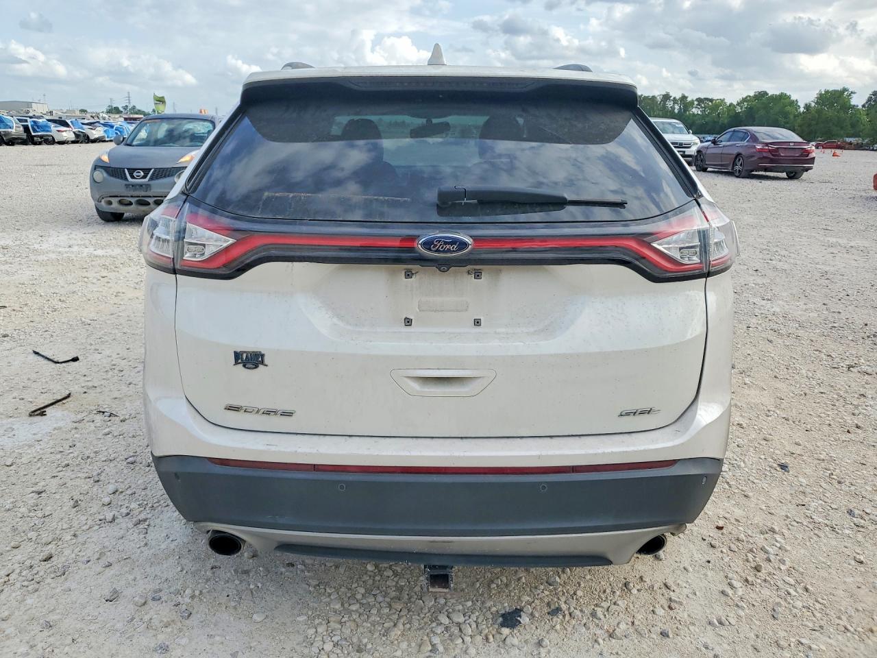 2016 FORD EDGE SEL photo 16