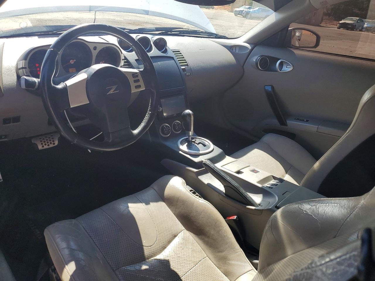 2004 NISSAN 350Z COUPE photo 22