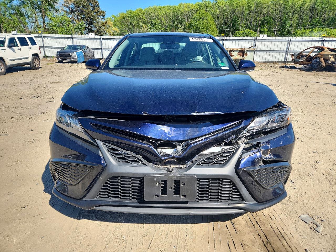 2022 TOYOTA CAMRY SE photo 5