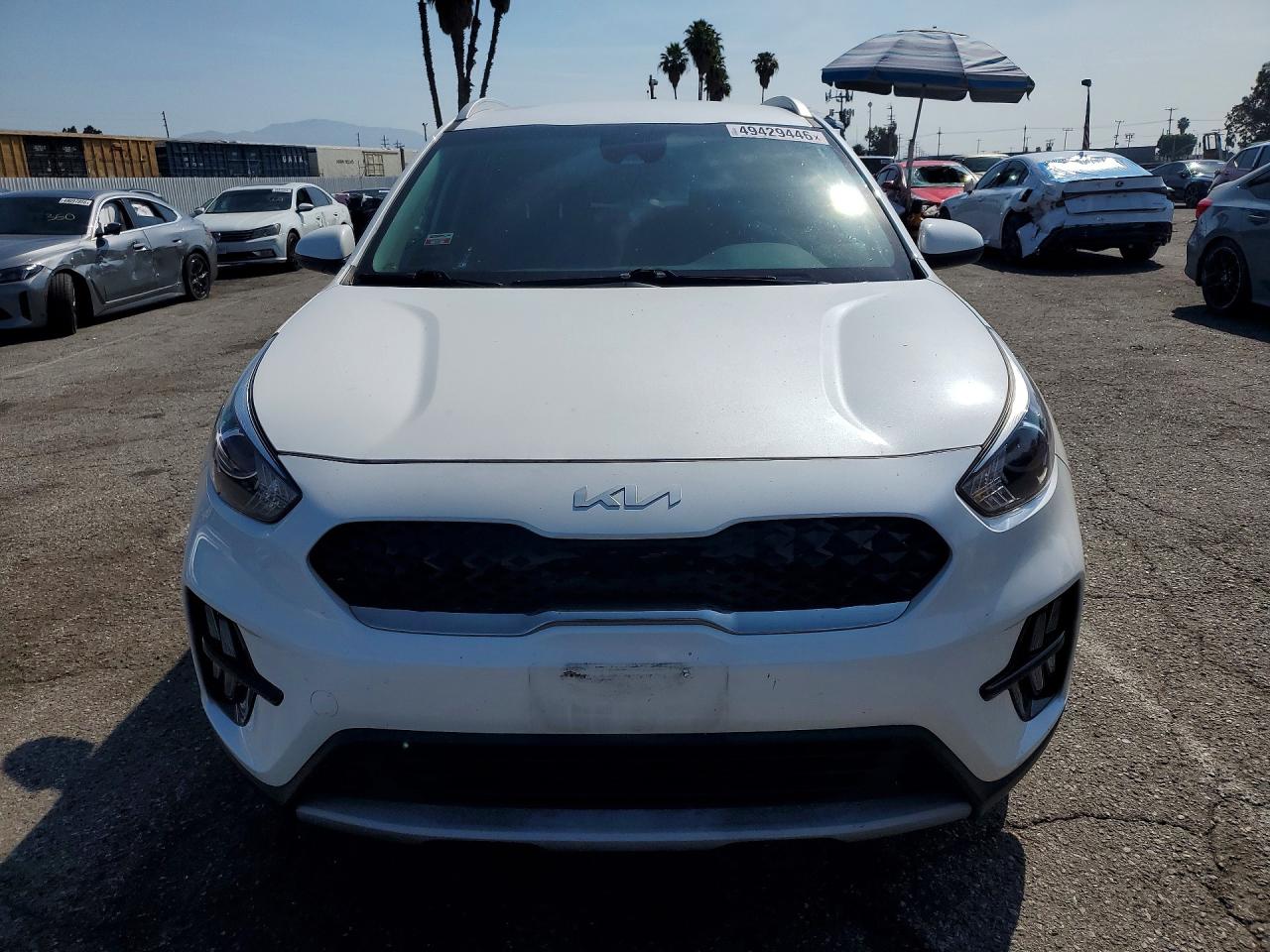 2022 KIA NIRO LXS photo 9