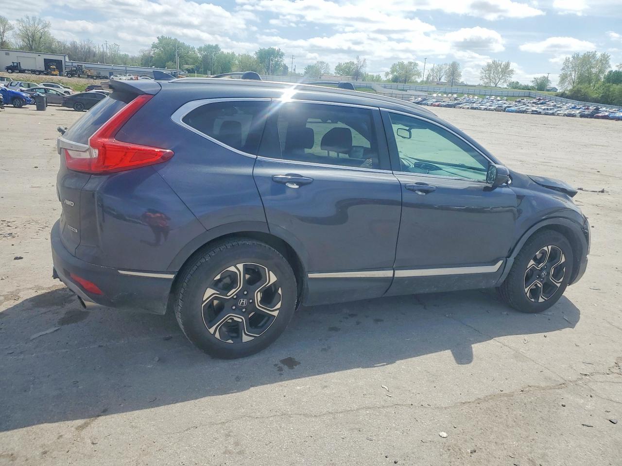 2018 HONDA CR-V TOURING photo 7