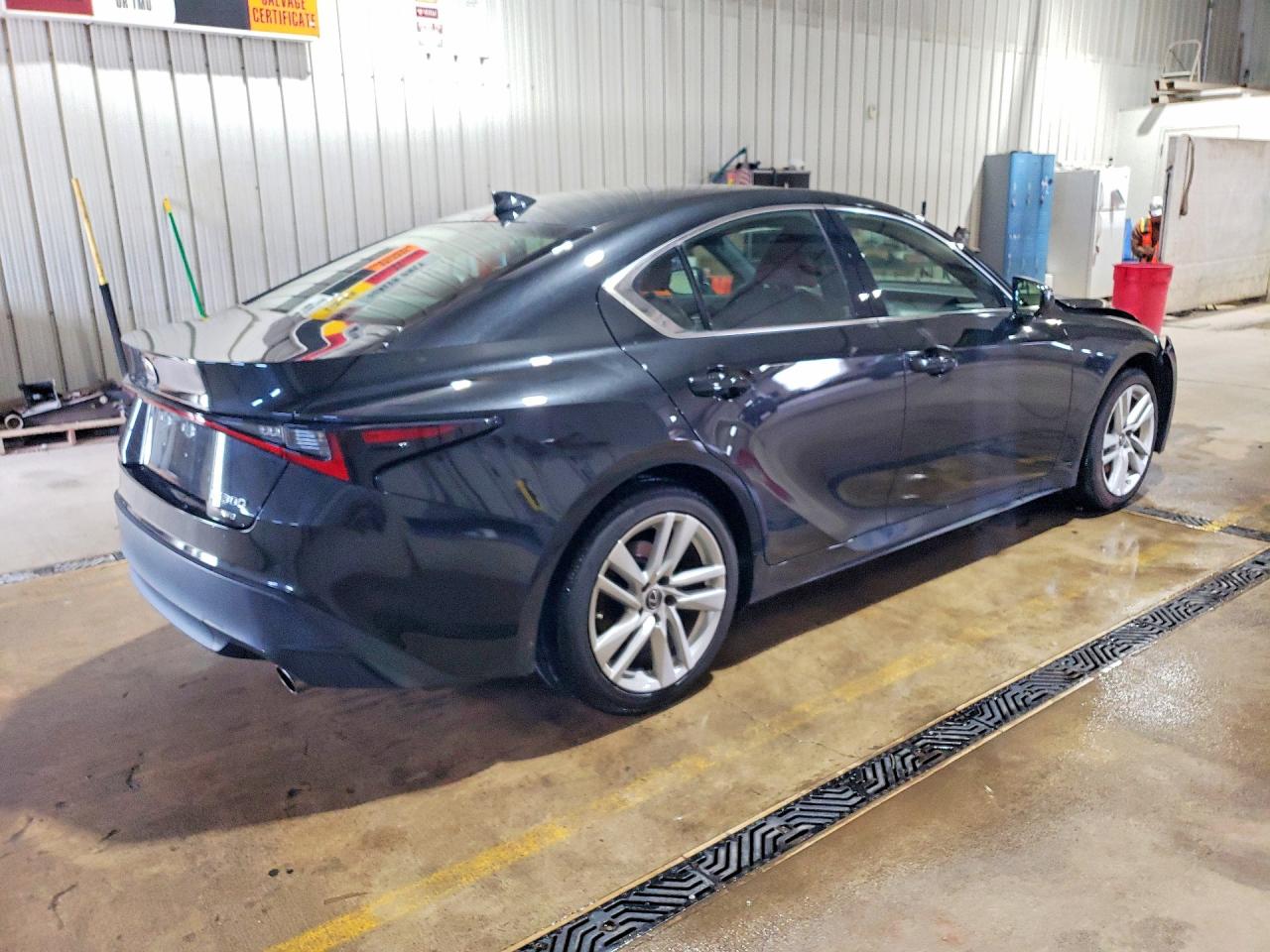 2021 LEXUS IS 300 photo 7