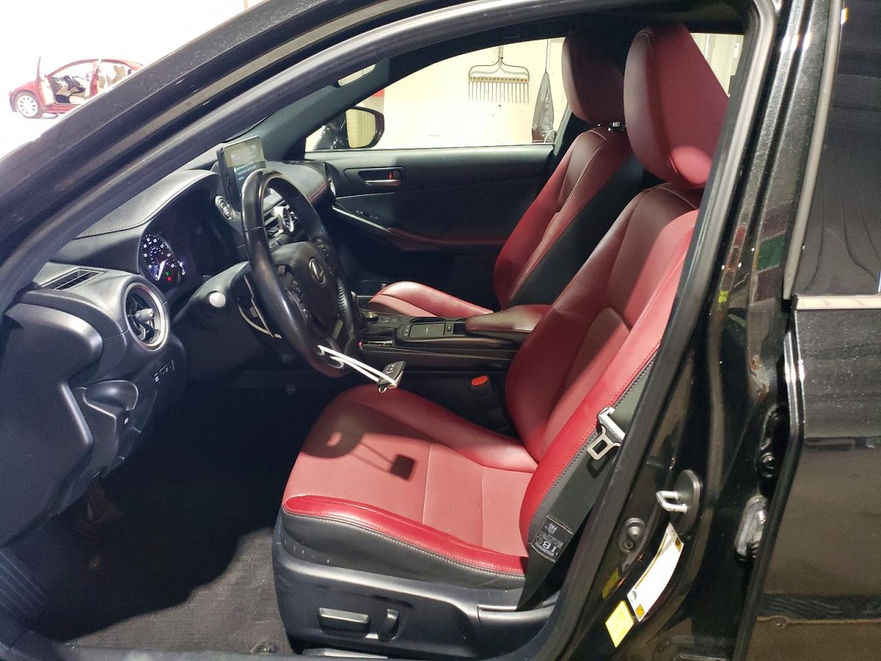 2021 LEXUS IS 300 photo 19