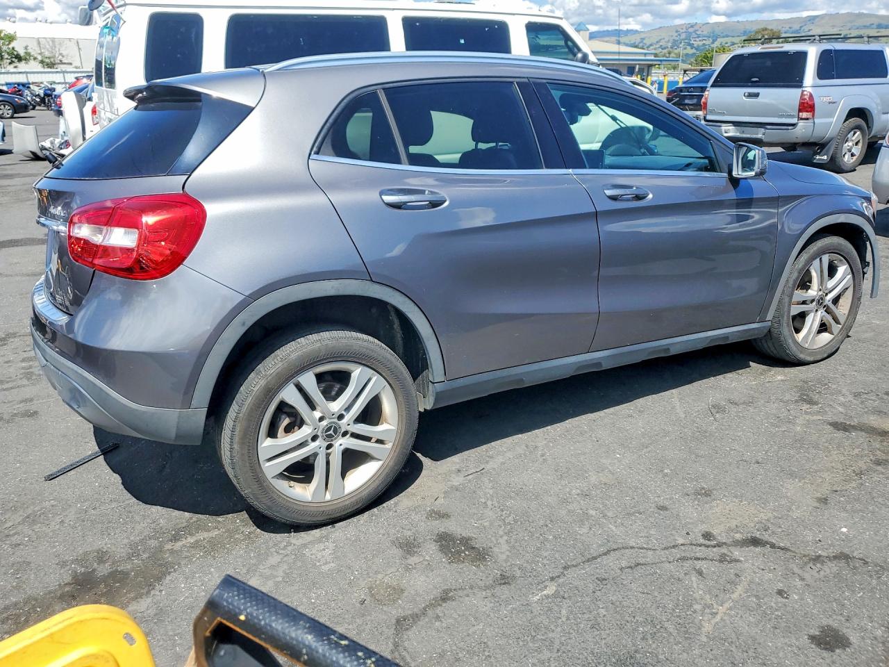 2019 MERCEDES-BENZ GLA 250 4MATIC photo 5
