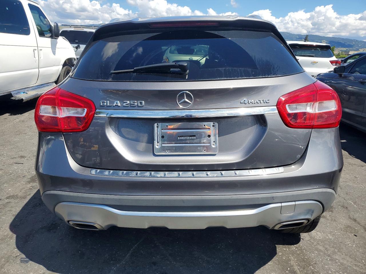 2019 MERCEDES-BENZ GLA 250 4MATIC photo 11