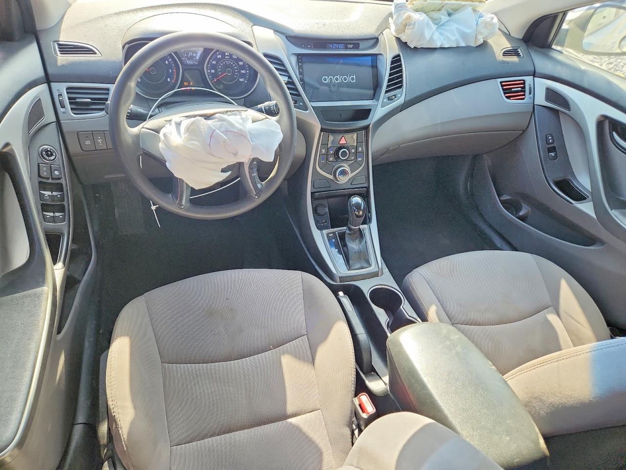 2016 HYUNDAI ELANTRA SE photo 15