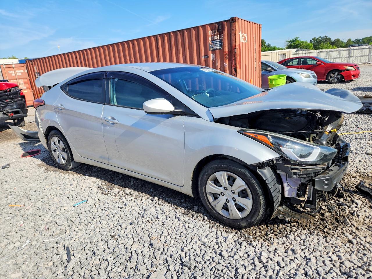 2016 HYUNDAI ELANTRA SE photo 7