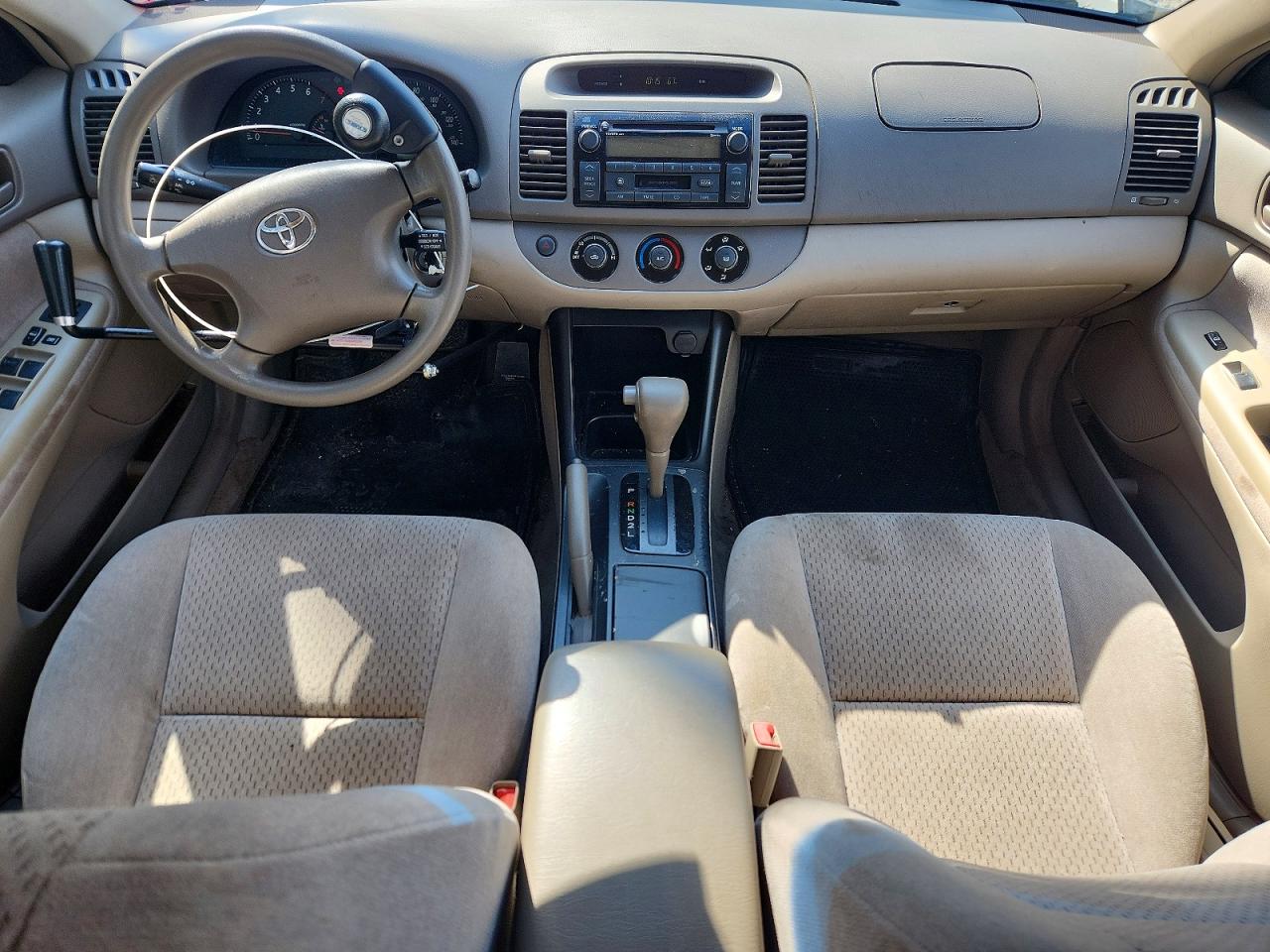 2003 TOYOTA CAMRY LE photo 8