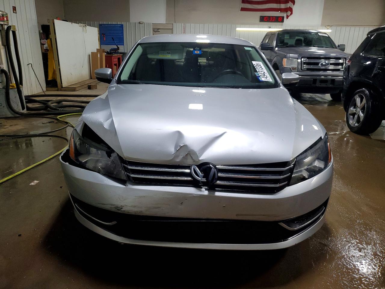 2015 VOLKSWAGEN PASSAT S photo 9