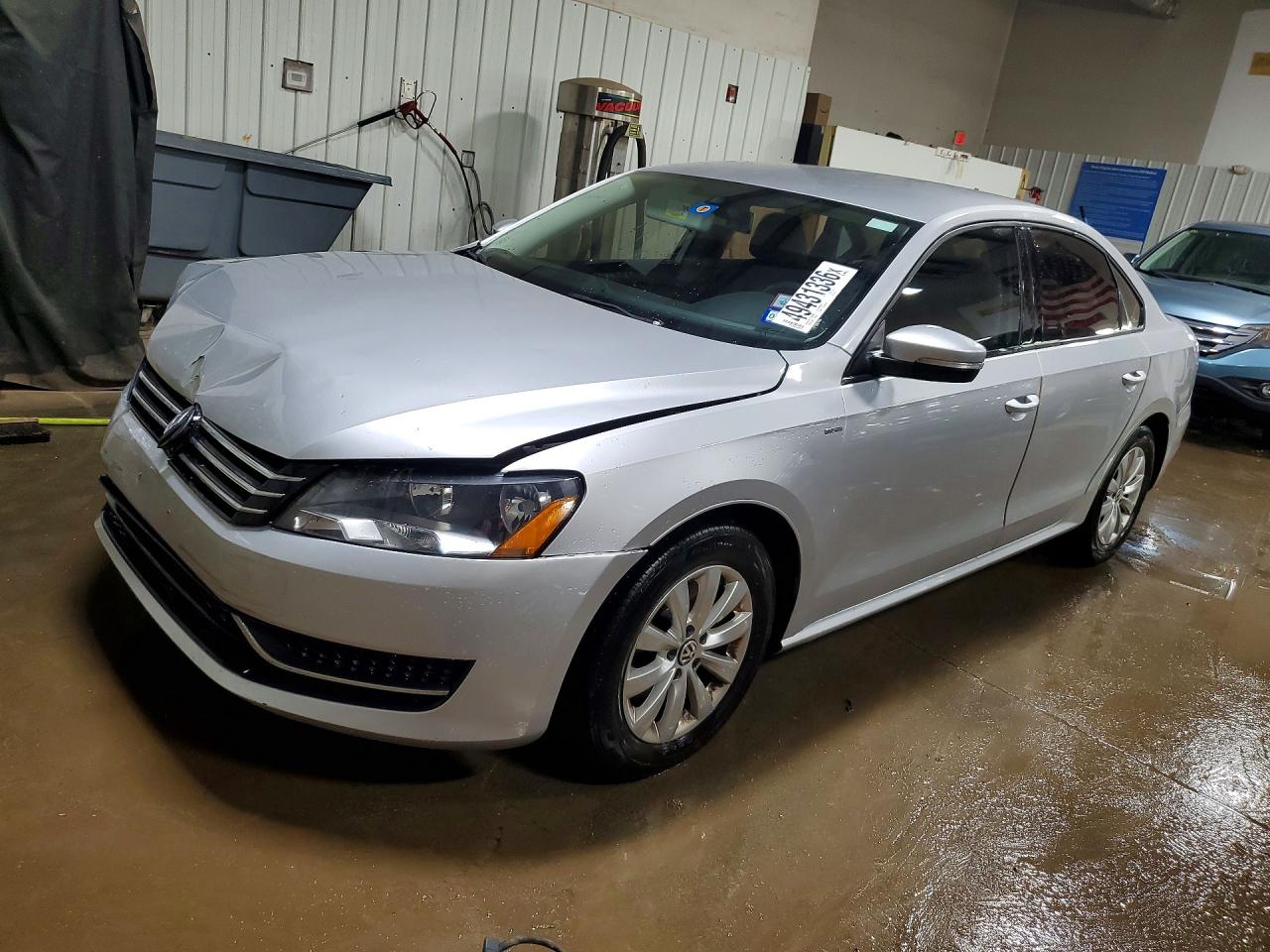 2015 VOLKSWAGEN PASSAT