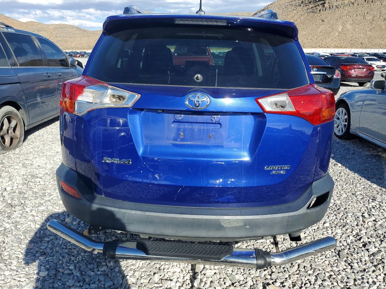2015 TOYOTA RAV4 LIMITED photo 16