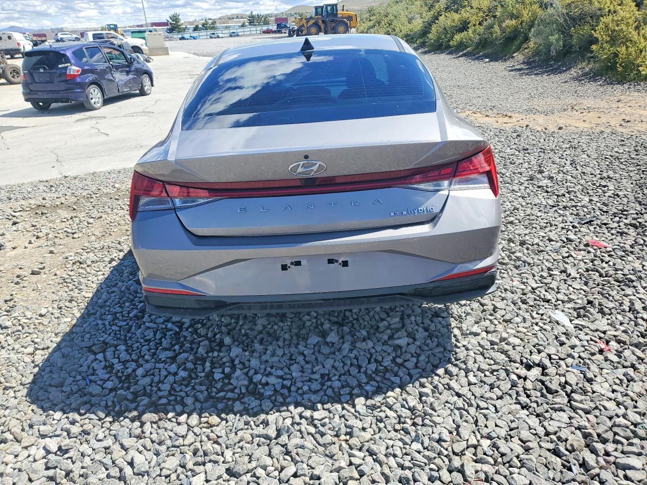 2023 HYUNDAI ELANTRA BLUE photo 16