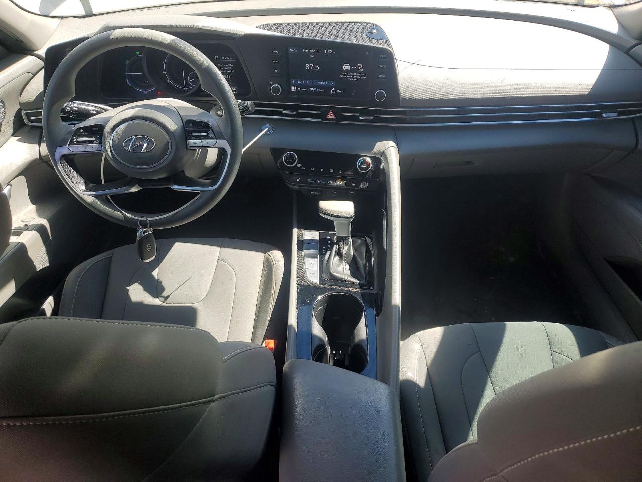 2023 HYUNDAI ELANTRA BLUE photo 22