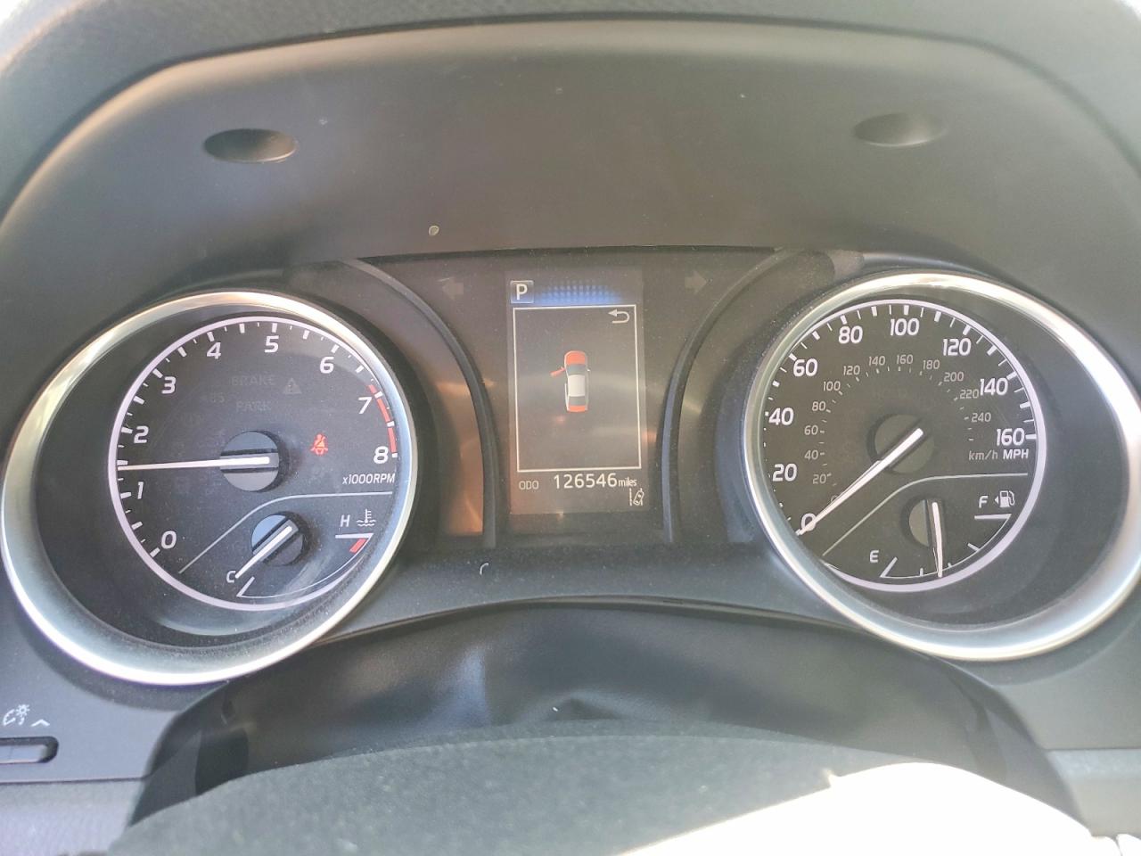 2018 TOYOTA CAMRY LE photo 25