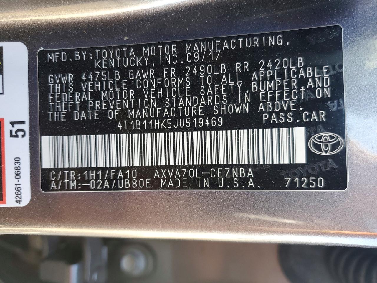 2018 TOYOTA CAMRY LE photo 37