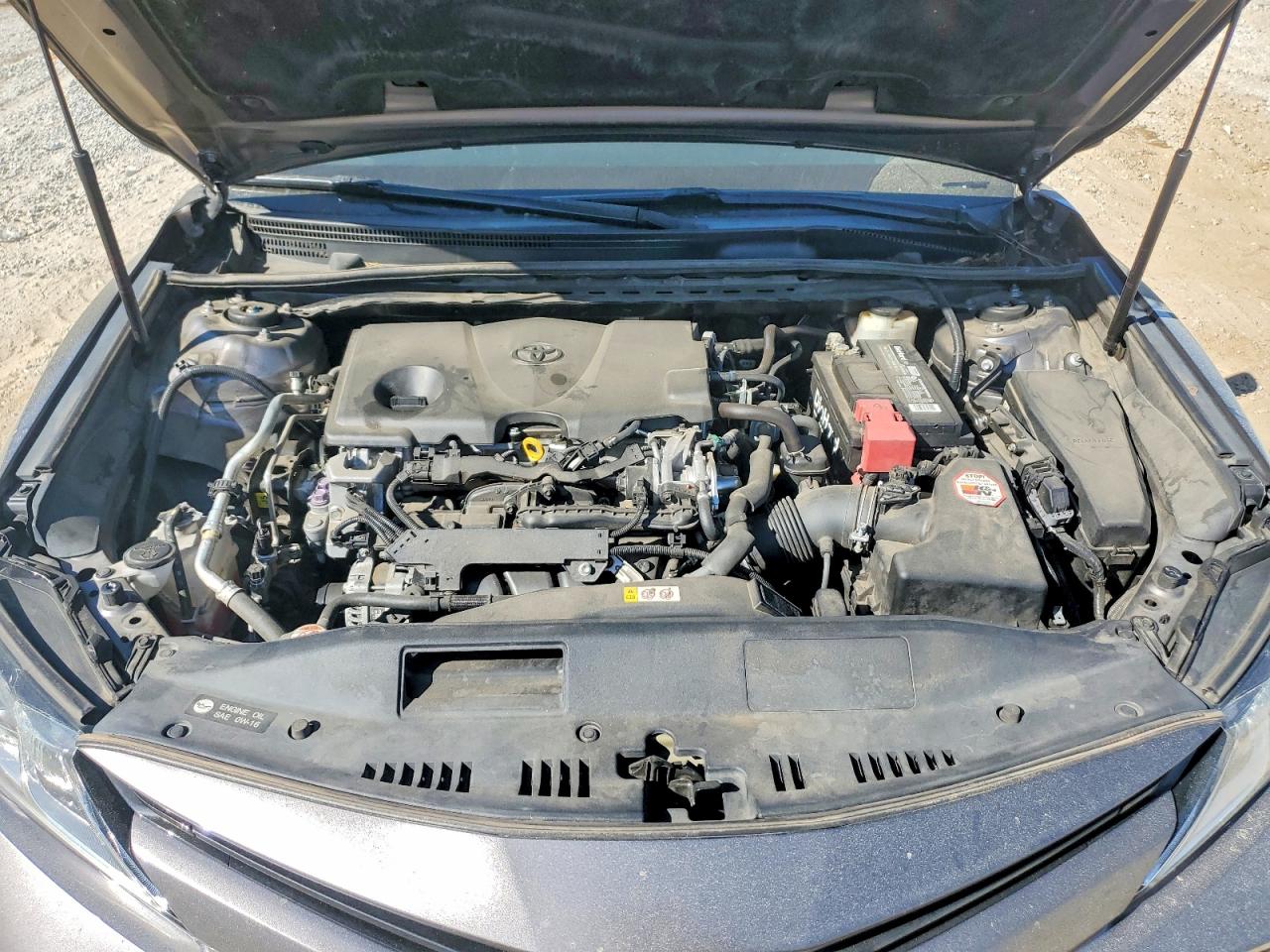 2018 TOYOTA CAMRY LE photo 31