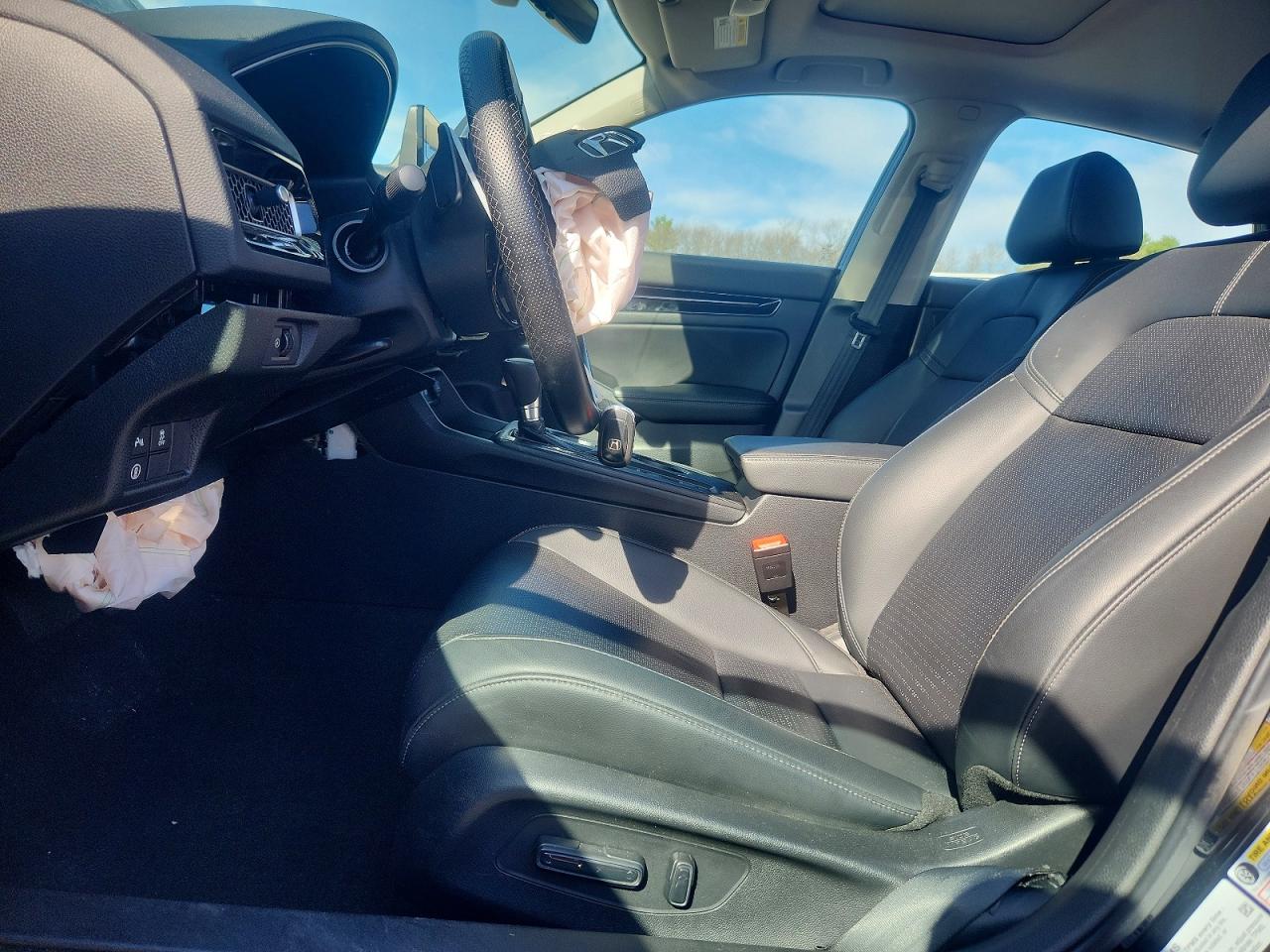 2022 HONDA CIVIC TOURING photo 19