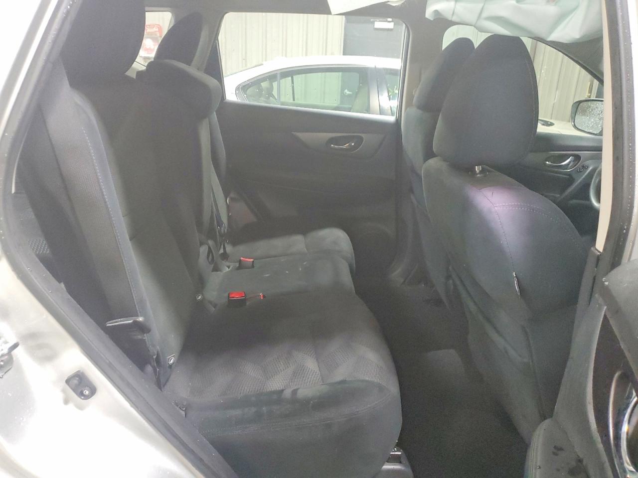 2016 NISSAN ROGUE S photo 19
