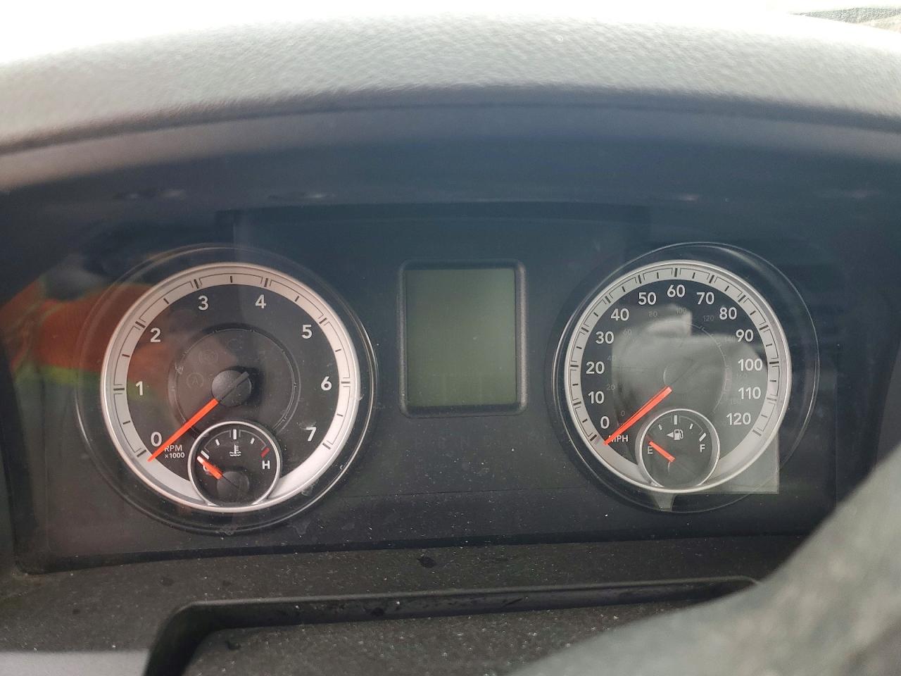 2014 RAM 1500 SLT photo 17