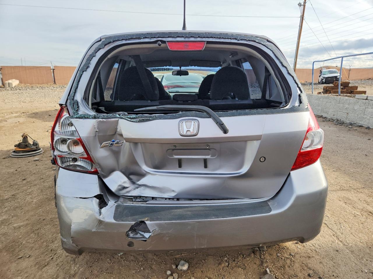2008 HONDA FIT photo 11