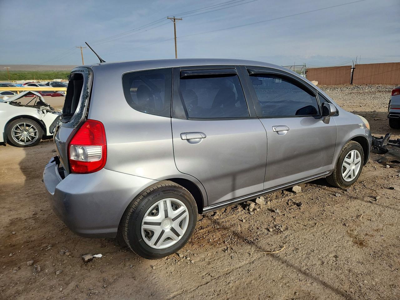 2008 HONDA FIT photo 5