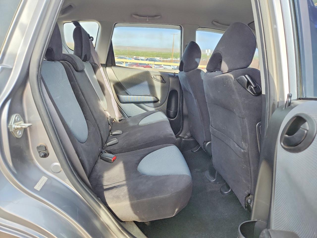 2008 HONDA FIT photo 19