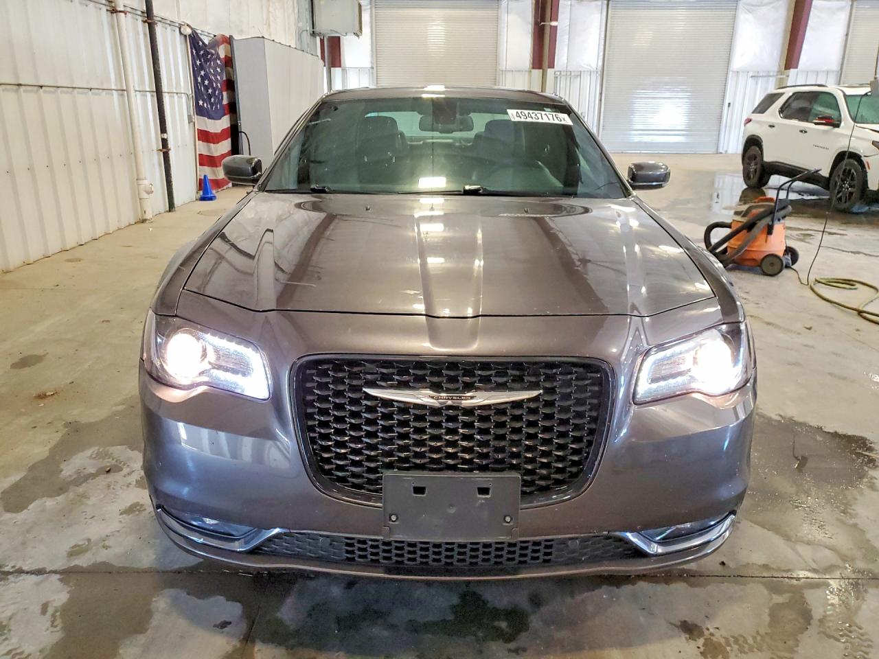 2015 CHRYSLER 300 S photo 5