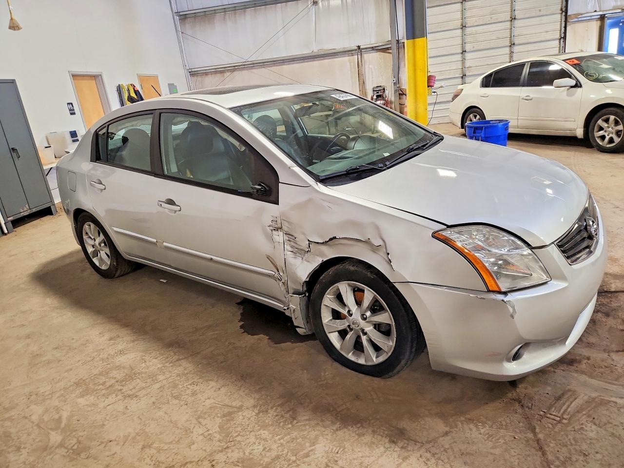 2012 NISSAN SENTRA 2.0 photo 10