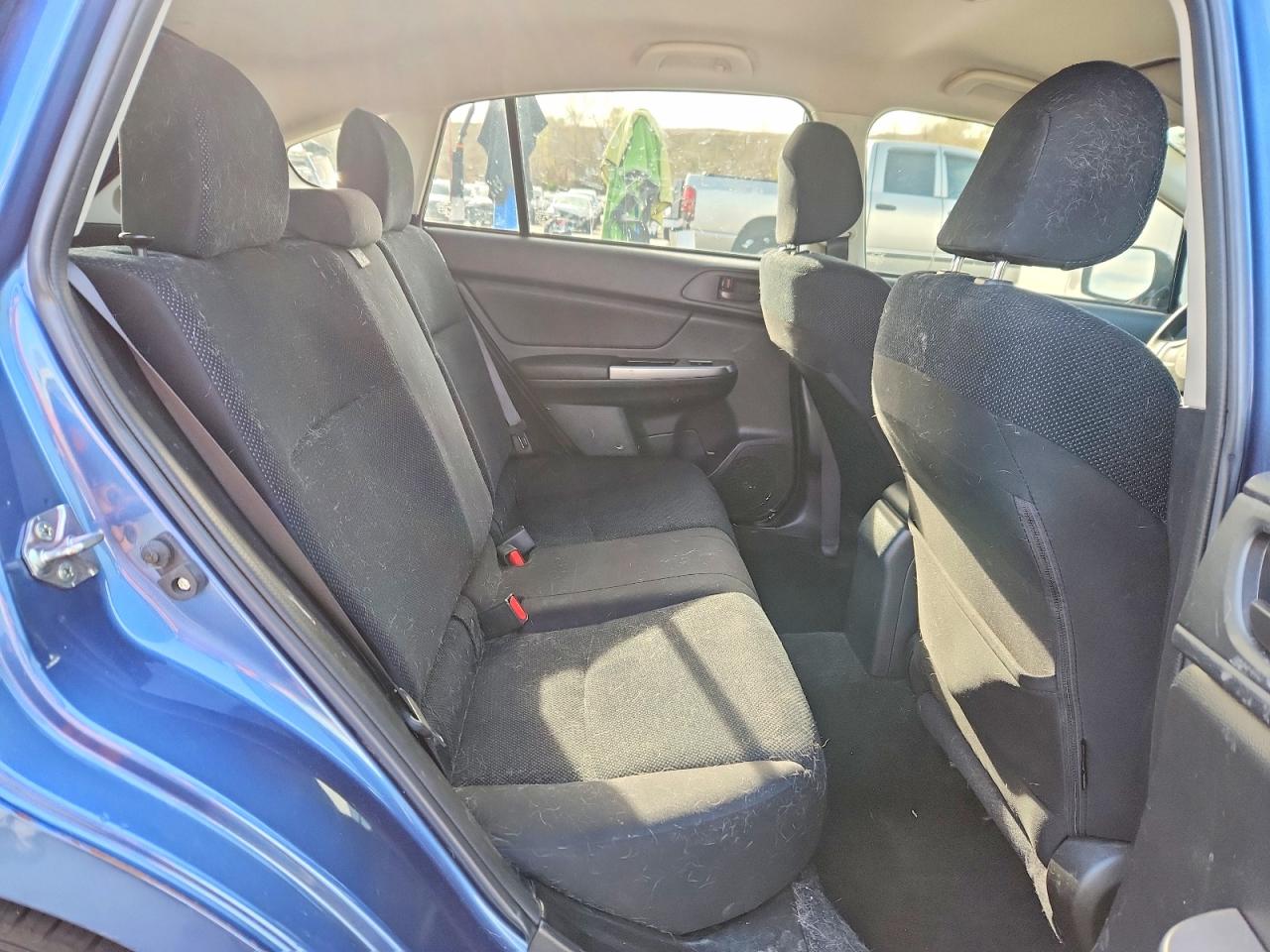 2016 SUBARU IMPREZA photo 28