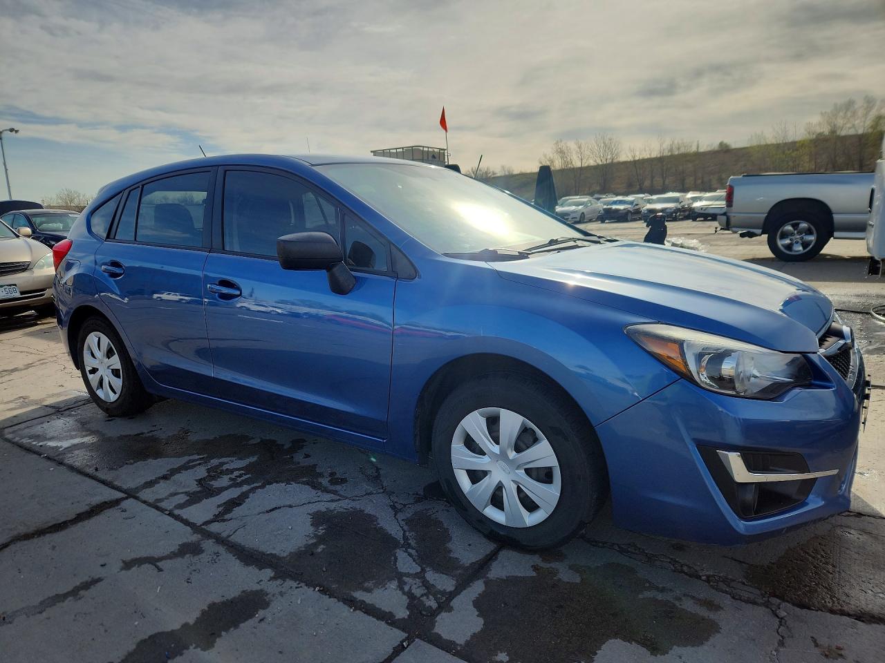 2016 SUBARU IMPREZA photo 10