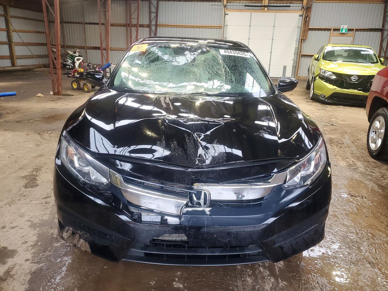 2017 HONDA CIVIC LX photo 5