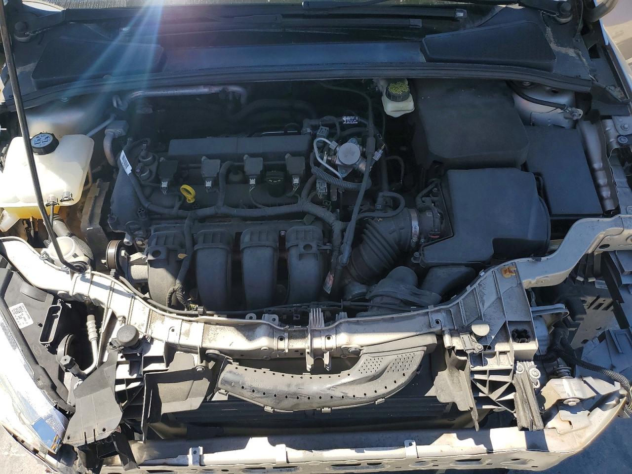 2017 FORD FOCUS SE photo 21