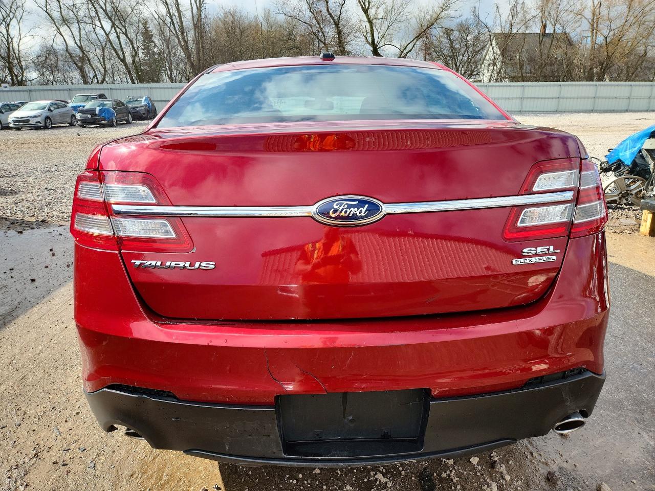 2014 FORD TAURUS SEL photo 6