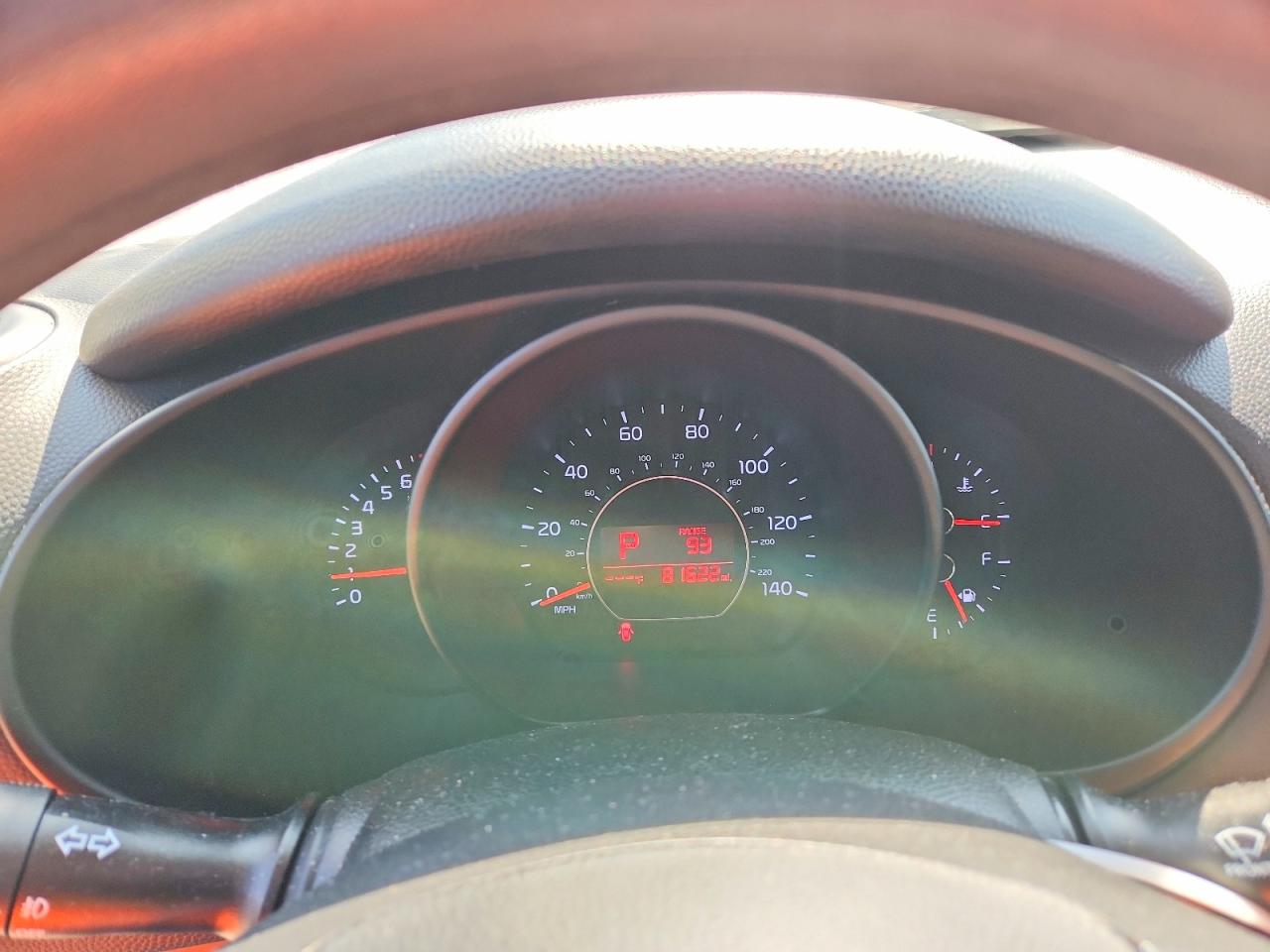 2016 KIA SOUL + photo 17