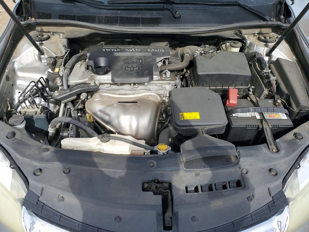 2015 TOYOTA CAMRY LE photo 31
