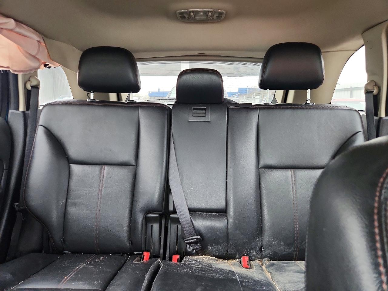2011 FORD EDGE SEL photo 28